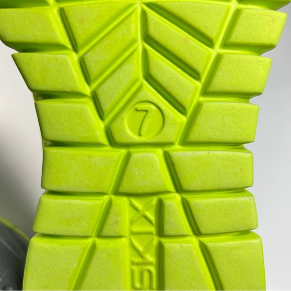 Crosskix Grey APX Closed Toe Lace up Composite Foam Water Shoe Men 7 / Women 8.5 - Picture 2 of 16